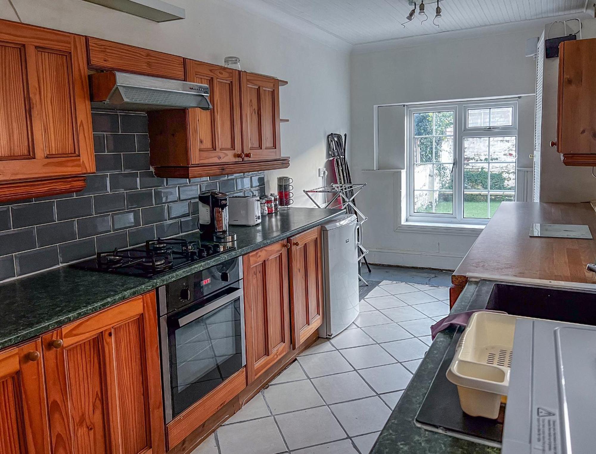 Spacious Retreat - Remote Worker & Family Friendly Portsmouth Ngoại thất bức ảnh
